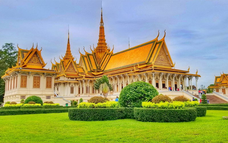 GRAN VIAJE POR VIETNAM Y CAMBOYA: CULTURA, HISTORIA Y NATURALEZA